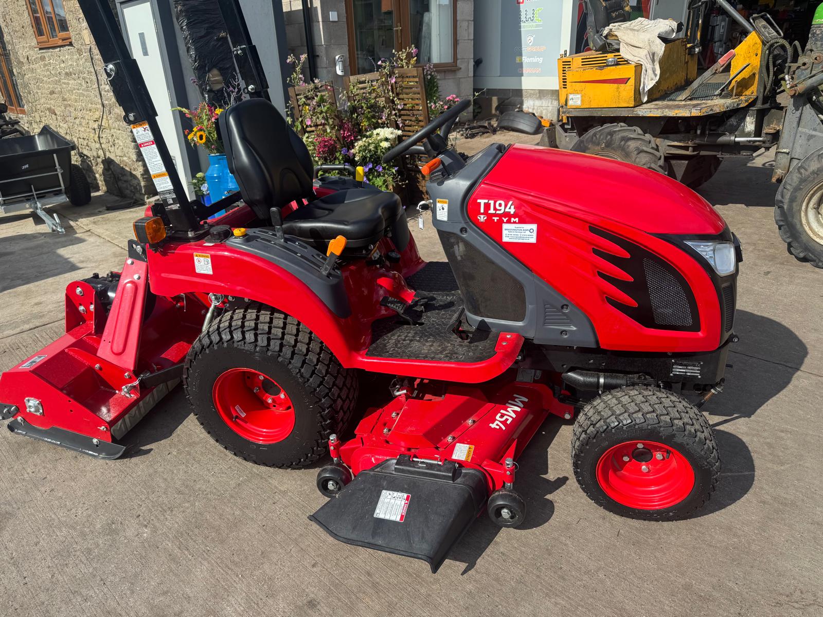 whats on at phukets naka market - events whats on at phukets naka market - events